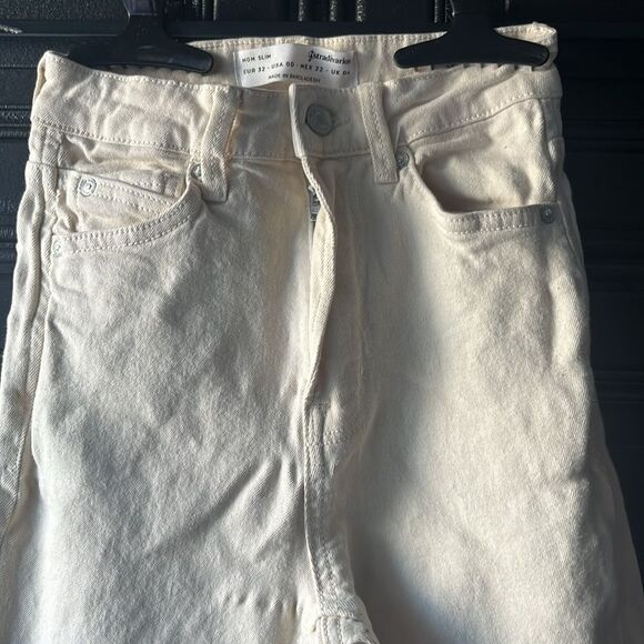 Stradivarius Slim Mom denim - Picture 3 of 3
